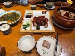 -老滇山寨•云南特色菜•地方菜•民族风情歌舞表演(金碧店)