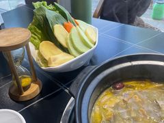 -野菌皇海景野生菌火锅(滨海大道店)