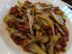 葱爆羊肉-勺园饭店(骨科医院店)