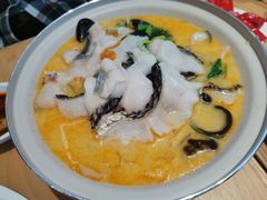 骨汤酸辣鱼片-喜家德虾仁水饺(东方宝泰店)