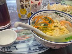 -长人馄饨铺(解放街店)