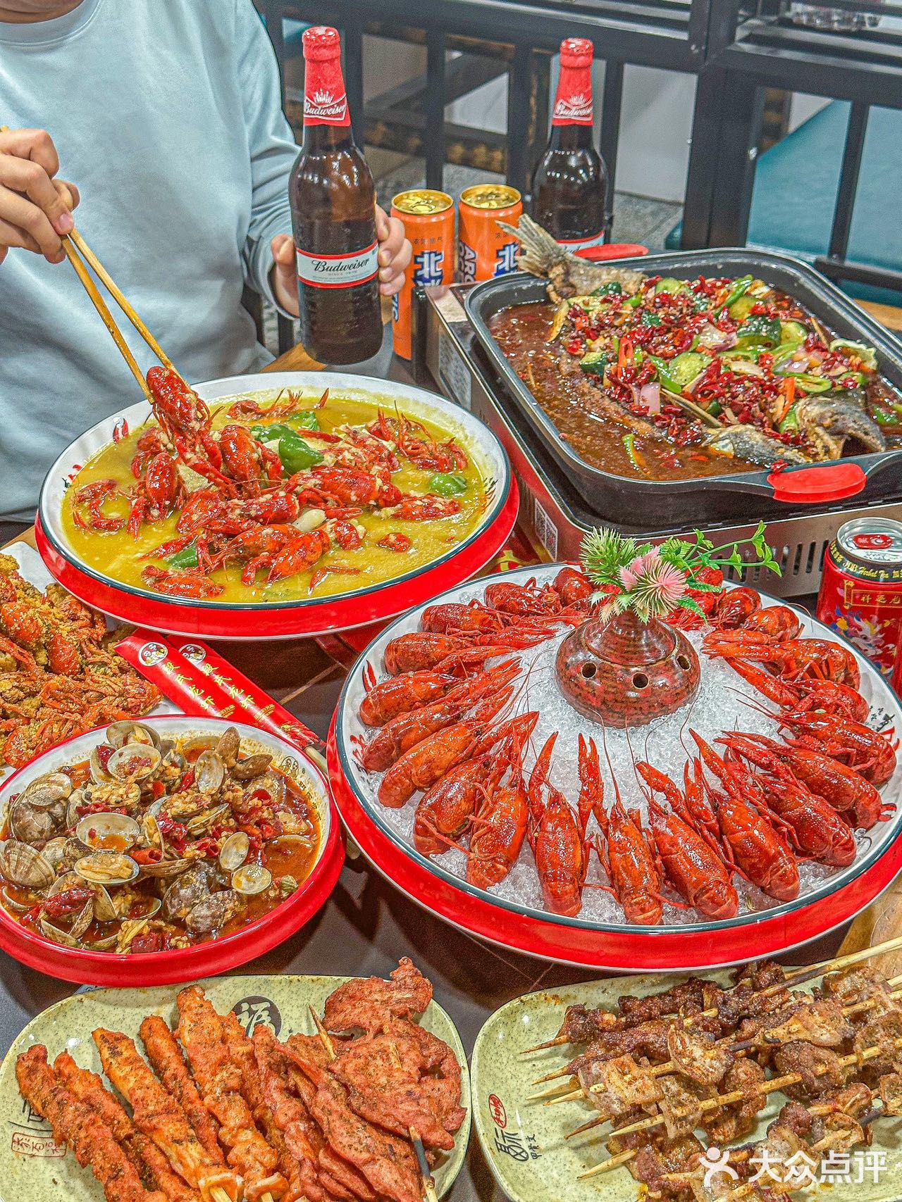 🔥段氏龙虾·大连路店夜宵新宠，美味不容错过！🦞