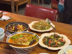 -缘生态云南菜·野生菌庭院餐厅(华侨城店)