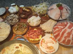 -赵美丽·重庆社区火锅·直营店(火车东站·中豪国际店)