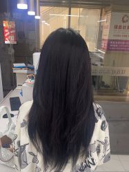 -镁连社·美联社