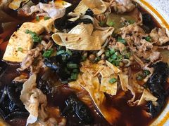 红烧牛肉面-皇城老妈·大连海鲜火锅(港湾店)
