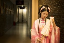 -盘子女人坊古装写真摄影(厦门总店)