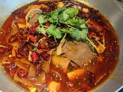 -川流不息·地道川菜·小龙虾(新松江路店)