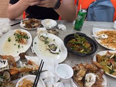 -红月湾海鲜饭店•沙滩海景(双月湾店)
