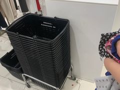 -优衣库(石家庄裕华万达广场店)
