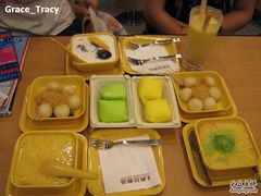 全家福~小团子状的是糖不甩~-满记甜品(国际广场店)