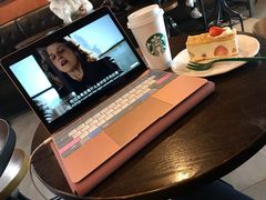 抹茶拿铁-星巴克(南通海安文峰大世界店)