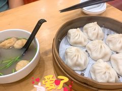 蟹黄大汤包-龙咆汤包·手工现包小笼(拱北口岸店)