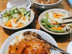 -红猪卤肉饭(大西洋美食城店)