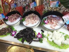 -深海渔场海鲜烤肉火锅自助餐厅(新洲摩尔城店)