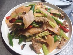 酸萝卜牛肉-日上三甘(三里屯店)