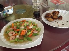 -溢心园香河肉饼总店