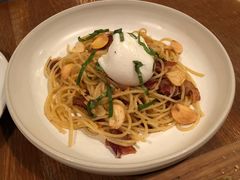 -ROAST coffee & eatery