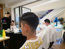 -Mentor Hair Salon