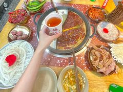 -赵美丽·重庆社区火锅·直营店(火车东站·中豪国际店)