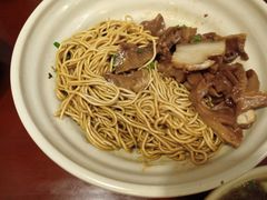 -佬钱湾仔(衣裳街店)