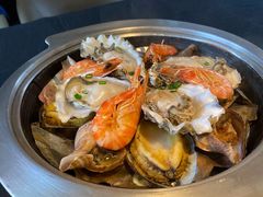 石锅原汁海鲜汇-鲁采LU STYLE(新天地店)