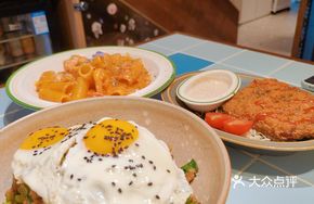 Taerande Street Pad Kra Pao Rice