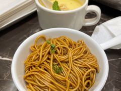 -南京悦客假日酒店