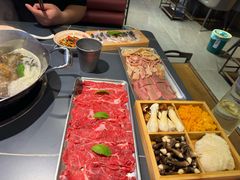 -由衷贵州酸汤牛肉火锅(新桥店)