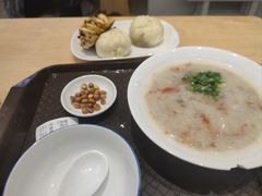 -李与白包子铺(桐梓林店)