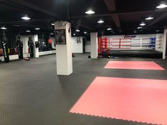 -FIGHTMAN格斗俱乐部(长宁临空店)