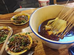 -拈签一笑黄牛肉辣卤串串
