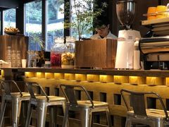 -Metal hands·铁手咖啡