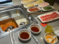 -海底捞火锅(新松江路店)