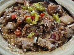 红枣乳鸽瓦煲饭-昌盛汤吧(光明北路店)