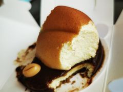 咖啡豆乳味慕斯蛋糕-星巴克(北京南站第二店)