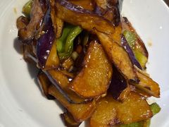 -关东小磨东北菜(上海长风大悦城店)