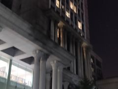 -复旦大学光华楼