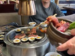 -啊美丽炭火烤肉(滑翔一店)