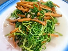 -缘来聚·徽菜名店(黄山宏村店)