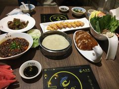 -龙聚德北京烤鸭(沙坪坝华宇A馆店)