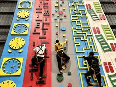-极限PLAY运动娱乐新世界·团建派对潮玩休闲馆·室内蹦极高空游乐园