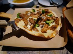 奥尔良鸡肉披萨-秀·爱尔兰餐吧(上海路店)