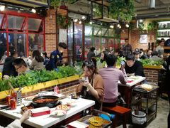 大堂-钢管厂歆瑞源油卤串串香(春熙路太古里店)