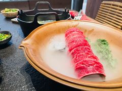 -三出山火锅(南京万象天地店)