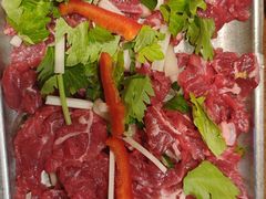 -野山舂·贵州现舂酸汤火锅(鸿通城店)