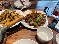 -六泰居·尔滨地标·东北菜(松北店)