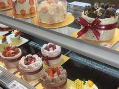 -花花卷卷·鲜食蛋糕(静安久光百货店)