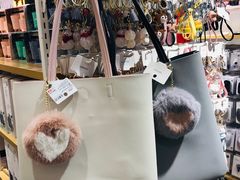 -名创优品(天河区正佳广场二店)