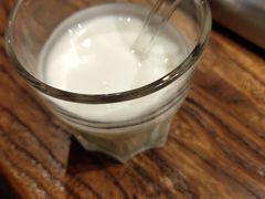 -老牌坊云南鱼豆花火锅(爱建店)